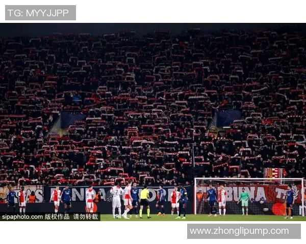 世界杯精彩对决多特蒙德与阿森纳激战成平局绝杀瞬间引发全场欢呼