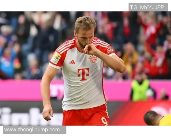 足总杯精彩对决拜仁狂胜里昂上演帽子戏法引爆全场激情