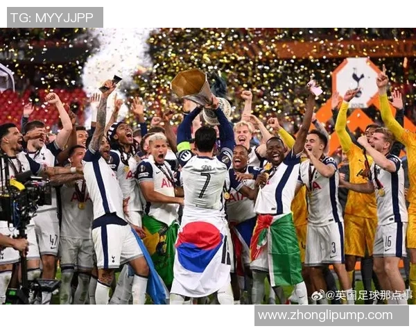 欧联杯精彩对决尤文图斯逆转曼联全场沸腾瞬间回顾