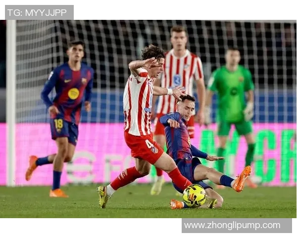 世界杯精彩对决尤文图斯与巴萨战成平局转会传闻引发热议