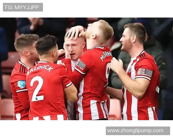 欧联杯曼联大胜波尔图全场沸腾瞬间回顾与战术解析