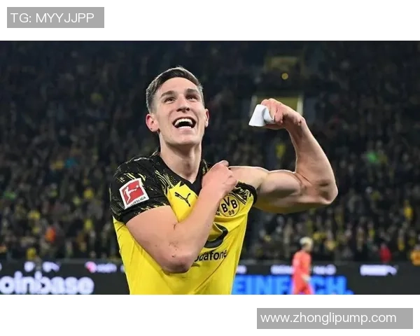 友谊赛精彩瞬间多特蒙德大胜曼联乌龙球引发争议判罚全场沸腾