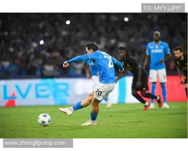 那不勒斯狂胜皇马五球大捷全场瞬间沸腾的焦点解析