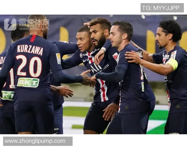 欧冠激战：多特蒙德与巴黎圣日耳曼战成平局补时进球引发全场狂欢